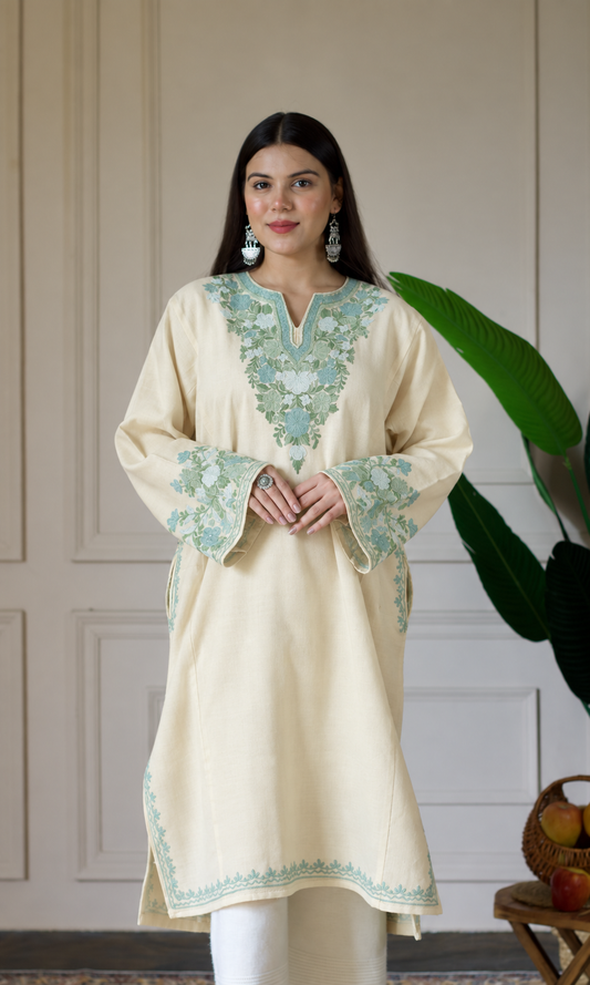 Pearl Mint Bloom Aari Embroidered Fine Cashmilon Pheran