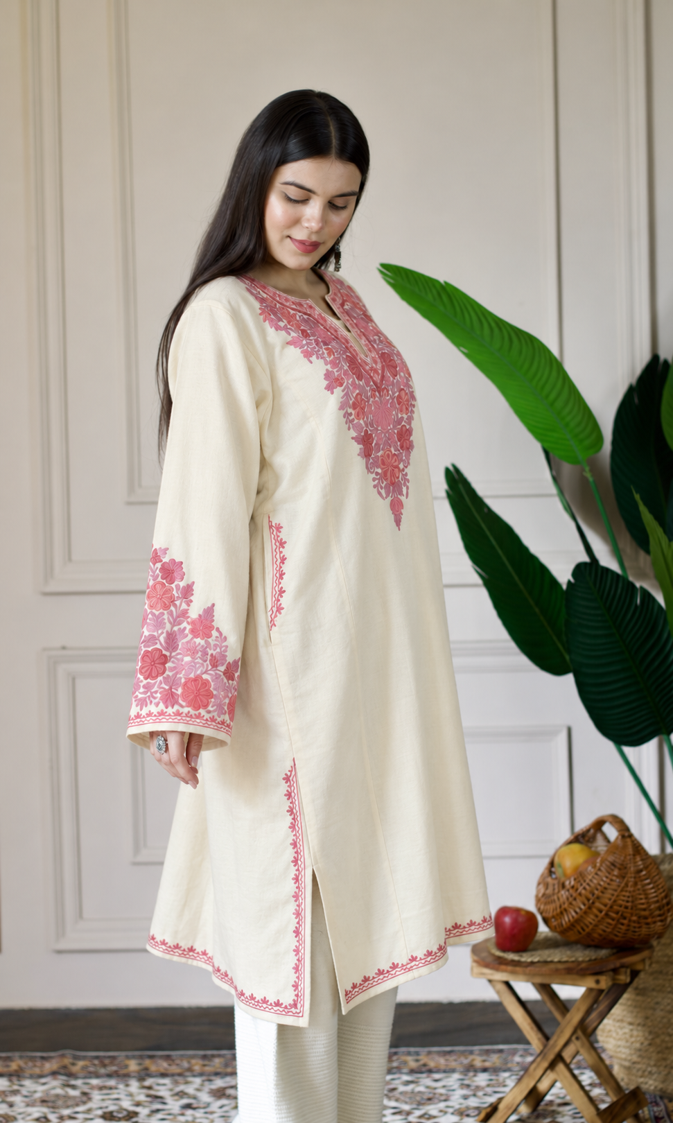 Off-White Blush Petal Aari Embroidered Fine Cashmilon Pheran