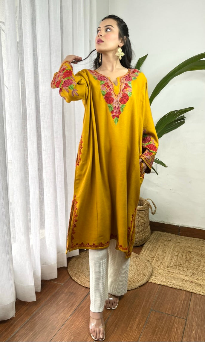 Mustard Bloom Pink Aari Embroidered Fine Cashmilon Pheran