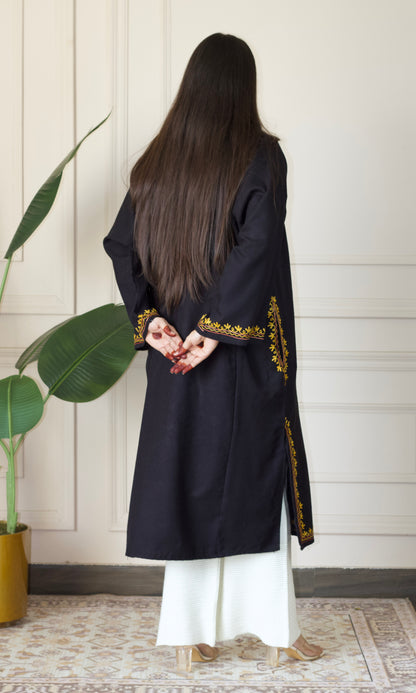 Saffron Glow Aari Embroidered Black Fine Cashmilon Pheran