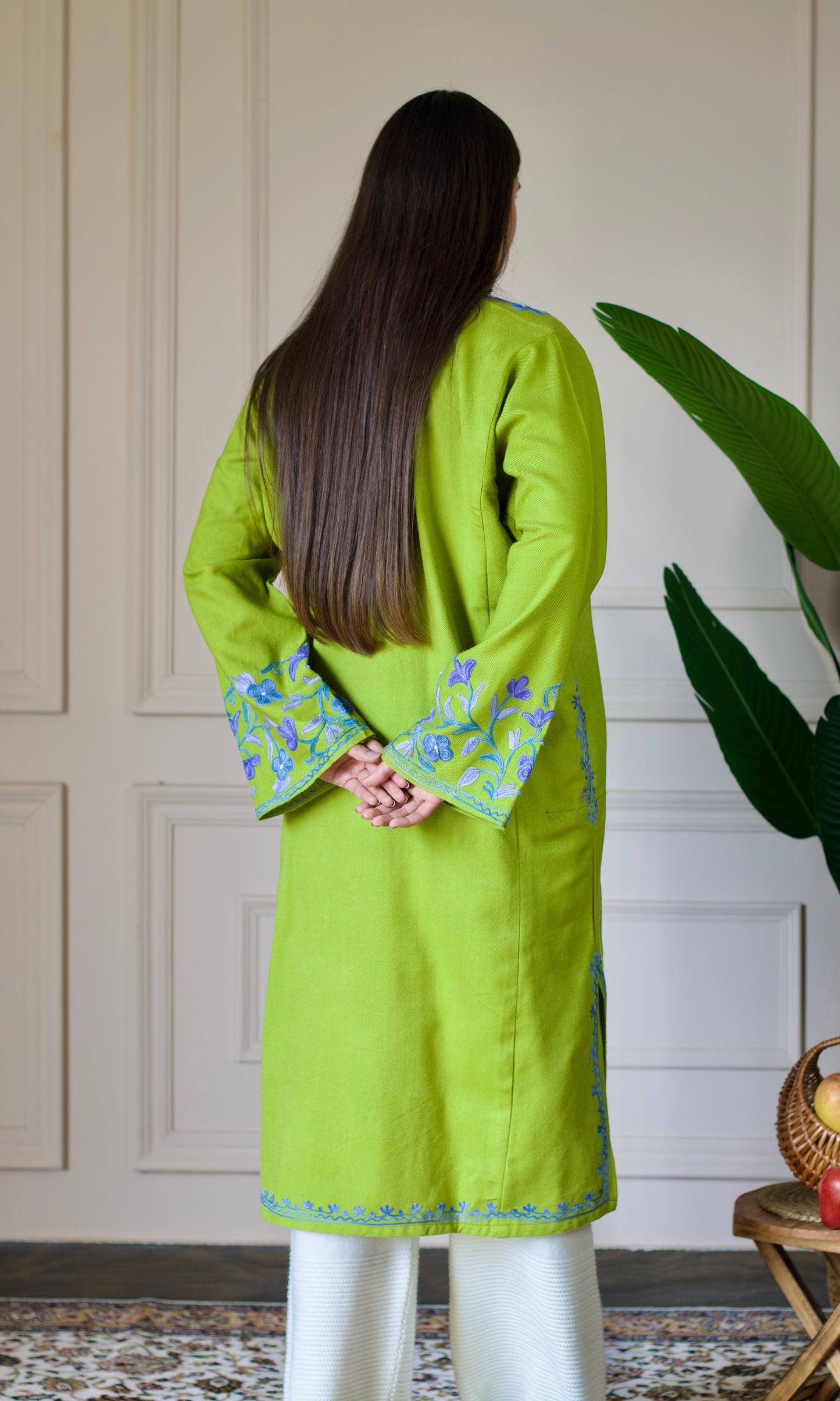 Lime Bloom Blue Aari Embroidered Fine Cashmilon Pheran