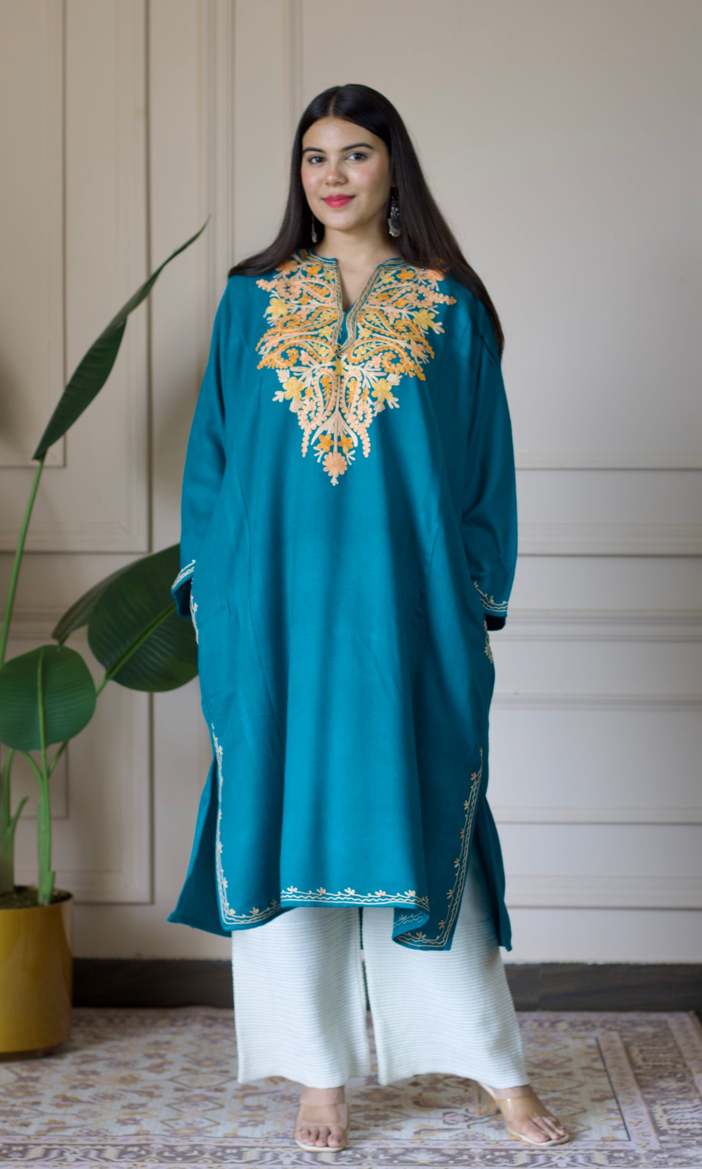 Golden Leaf Aari Embroidered Sea Green Fine Cashmilon Pheran