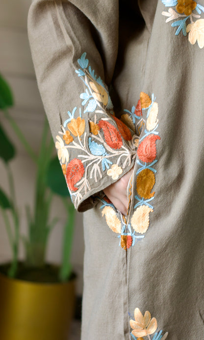 Beige Aari Embroidered Wool Pheran