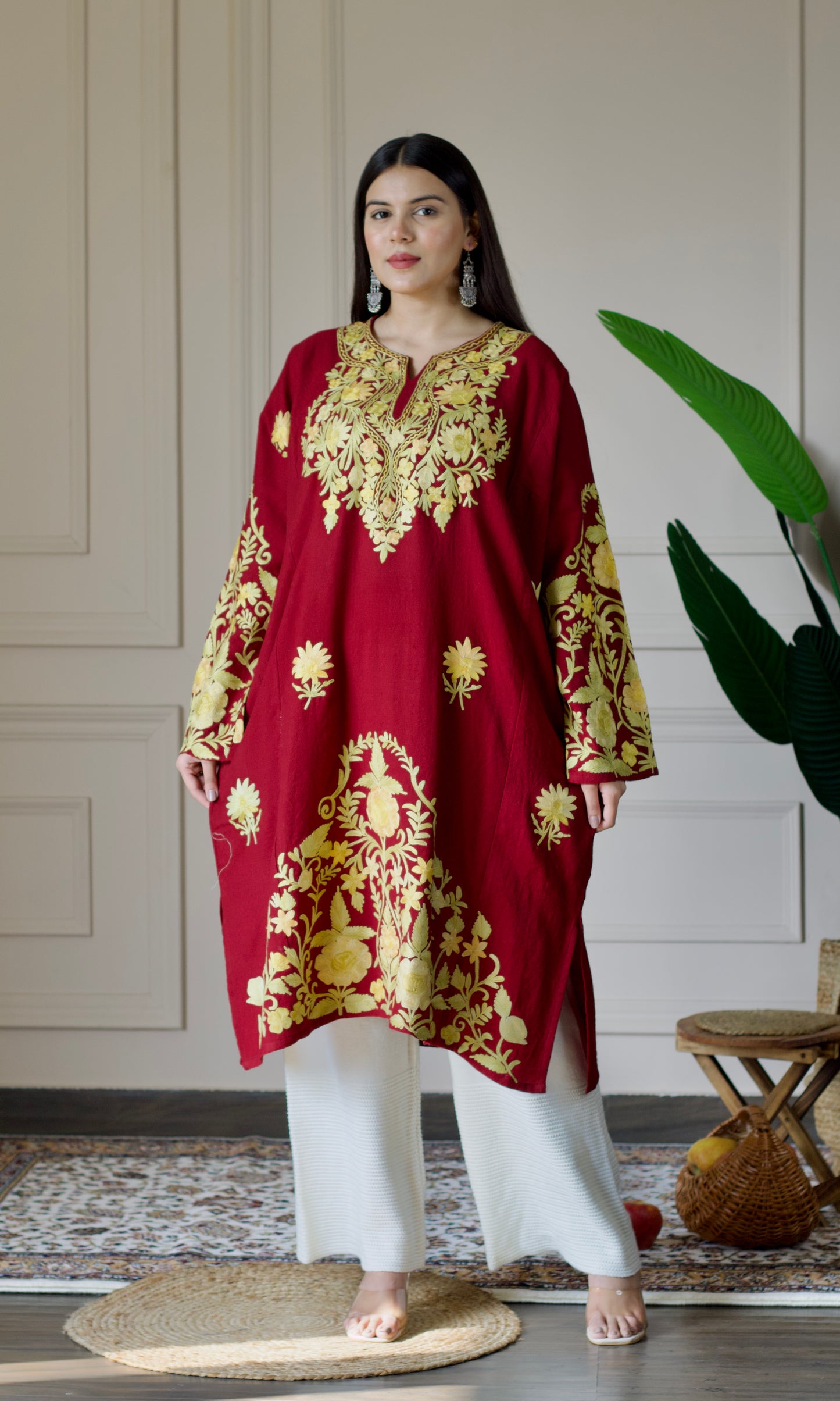 Maroon Aari Embroidered Wool Pheran