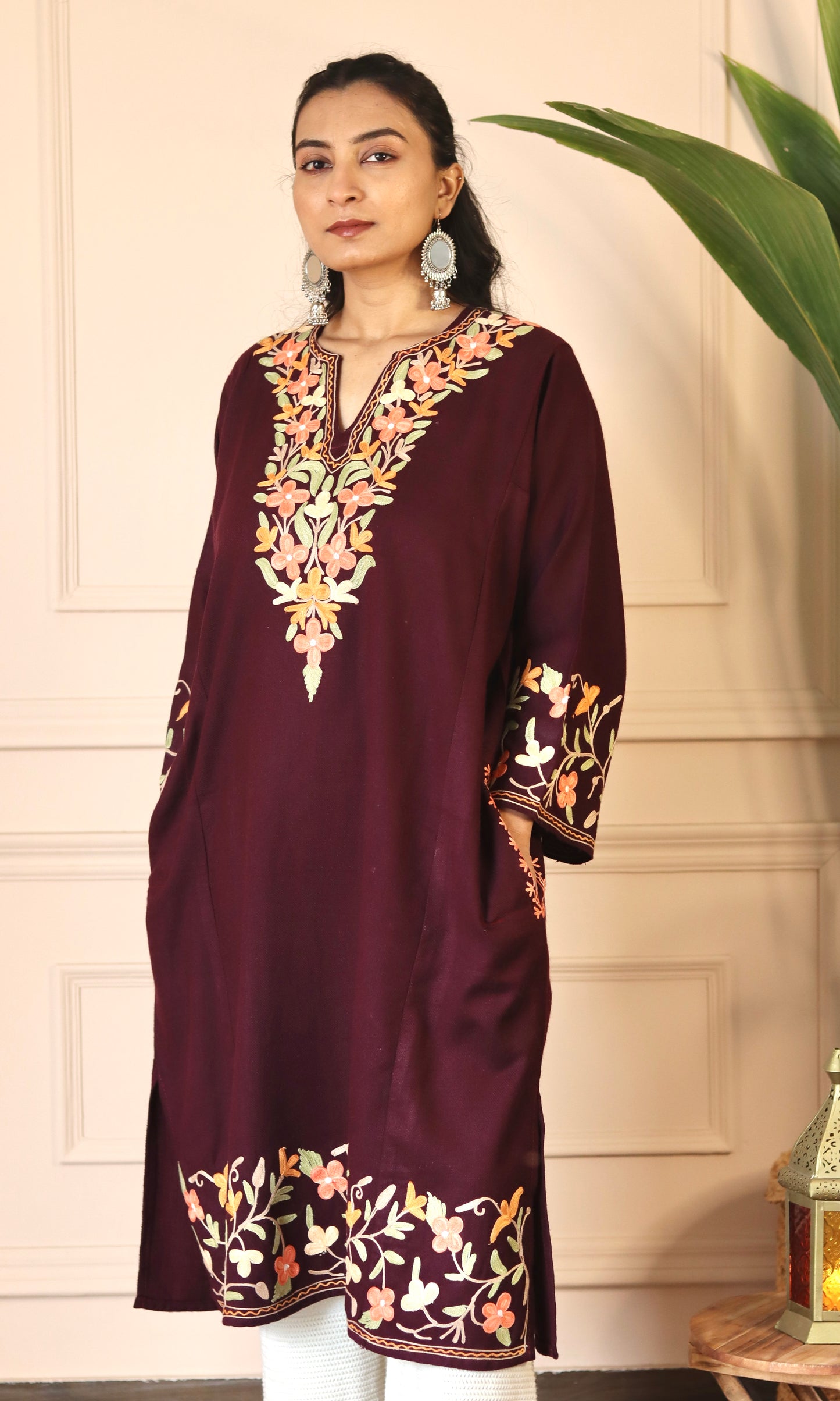 Wine Aari Embroidered Fine Cashmilon Pheran