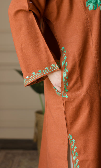 Rust Meadow Aari Embroidered Fine Cashmilon Pheran