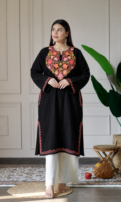 Black Saffron Rose Aari Embroidered Fine Cashmilon Pheran