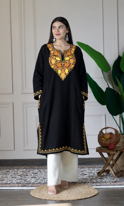Ember Bloom Black Aari Embroidered Fine Cashmilon Pheran
