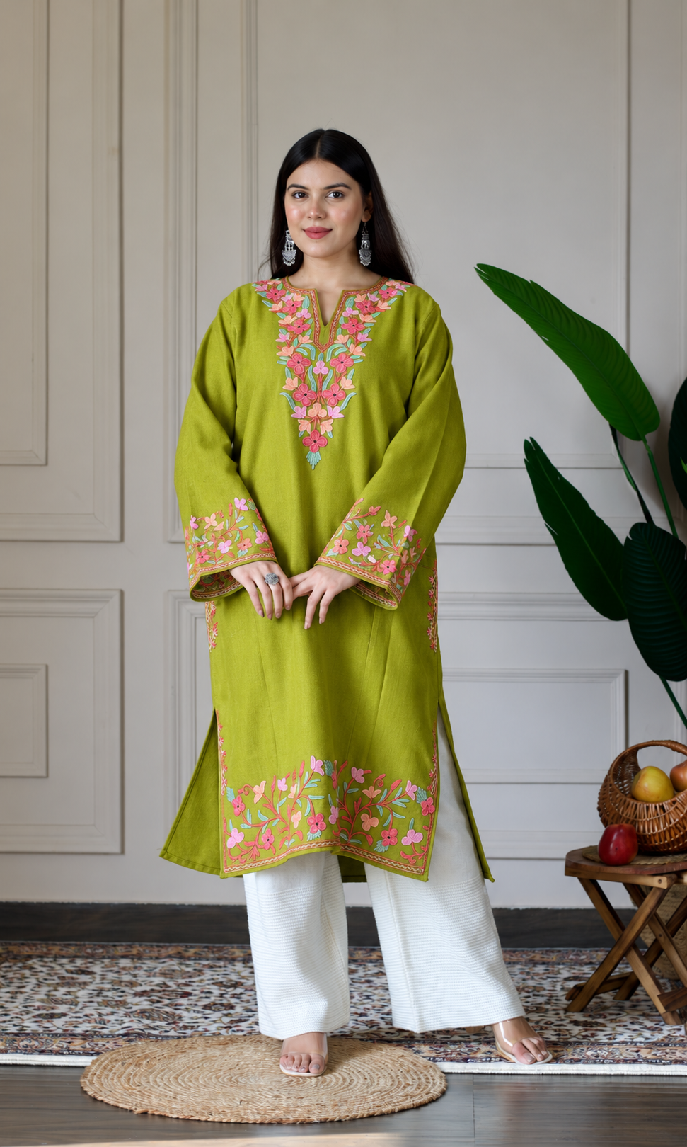 Lime Rosé Garden Aari Embroidered Fine Cashmilon Pheran