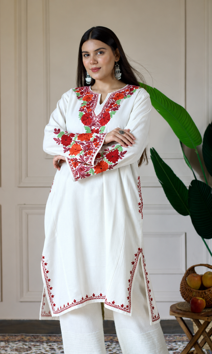 Crimson Bloom White Aari Embroidered Fine Cashmilon Pheran