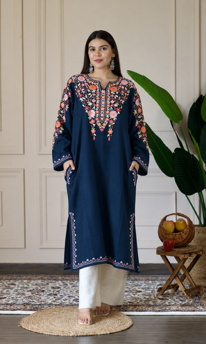 Blue Floral Aari Embroidered Fine Cashmilon Pheran