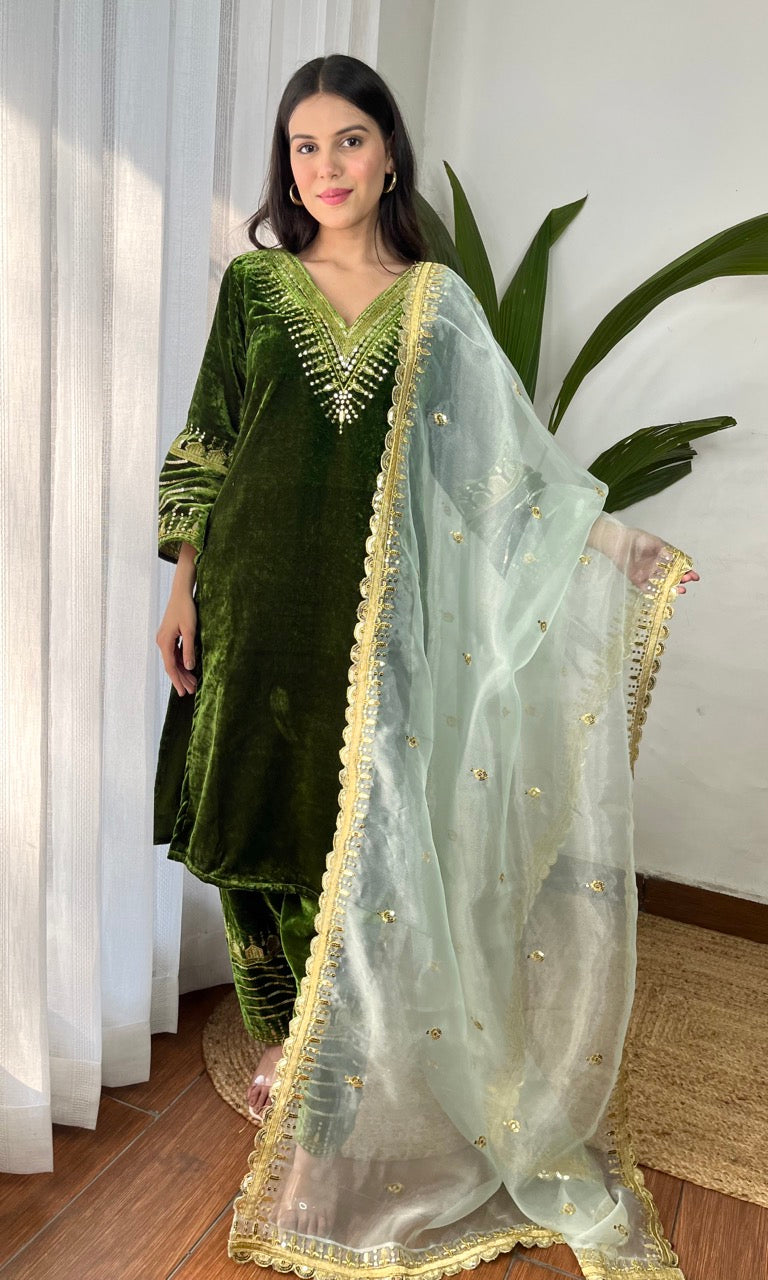 Mehendi Green Velvet Suit with Flowing Dupatta