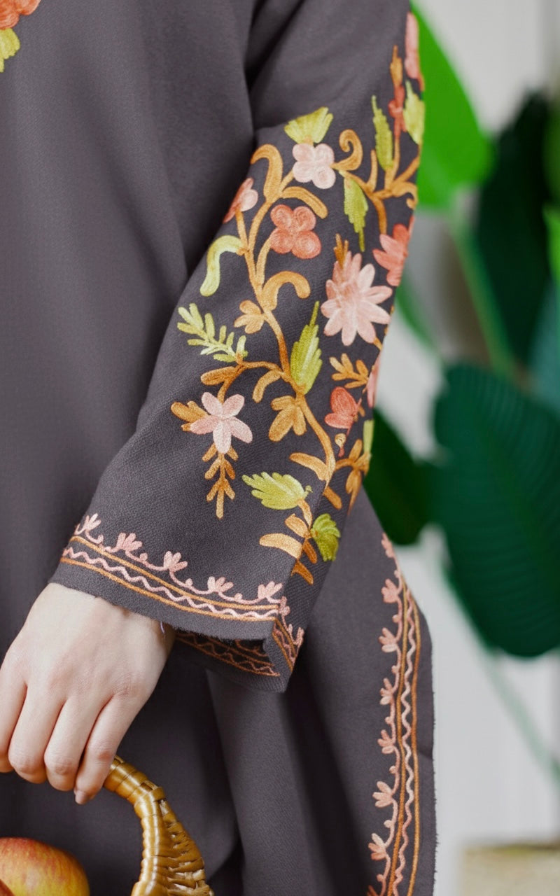 Muted Aubergine Kashmiri Aari Woollen Co-ord Set - Saffron Glow