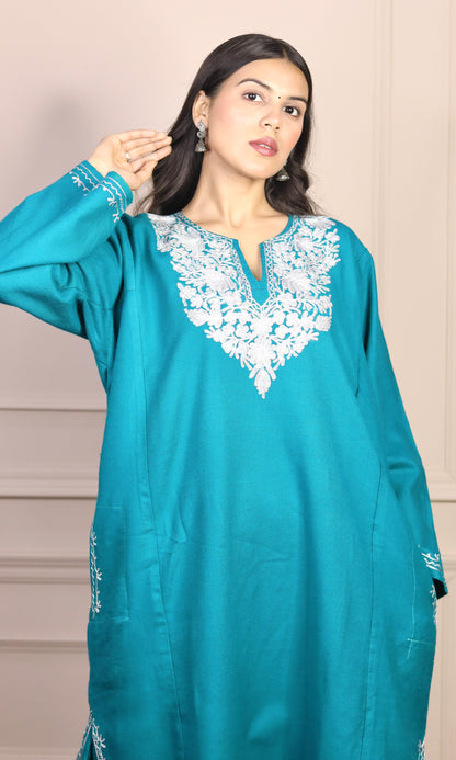 Deep Sea Zari Embroidered Cashmilon Pheran