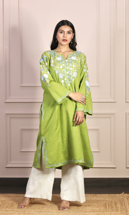 Light Green Aari Embroidered Fine Cashmilon Pheran