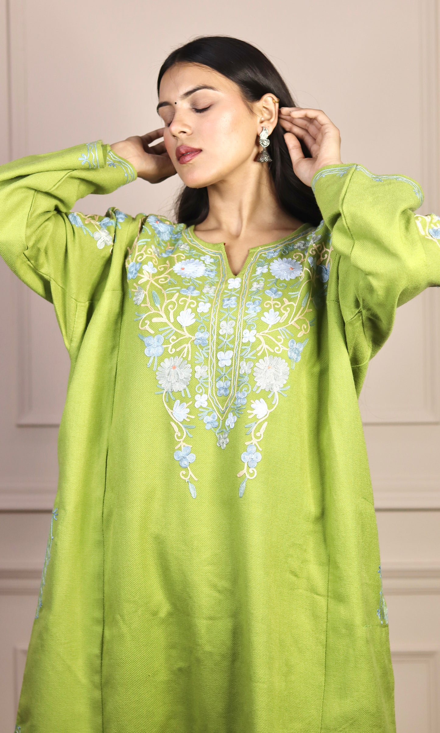 Light Green Aari Embroidered Fine Cashmilon Pheran