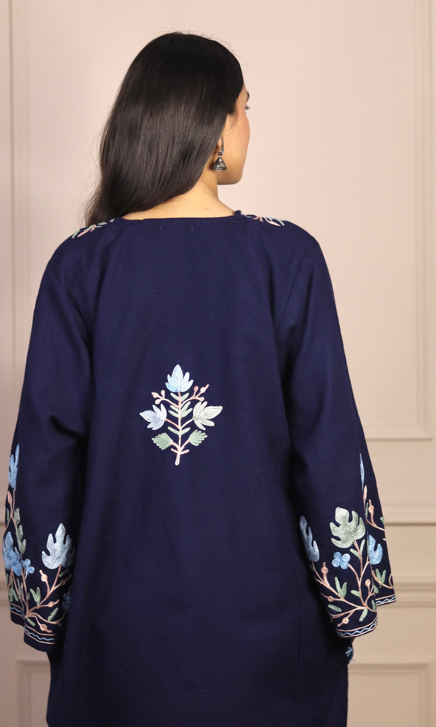 Navy Blue Aari Embroidered Fine Cashmilon Pheran