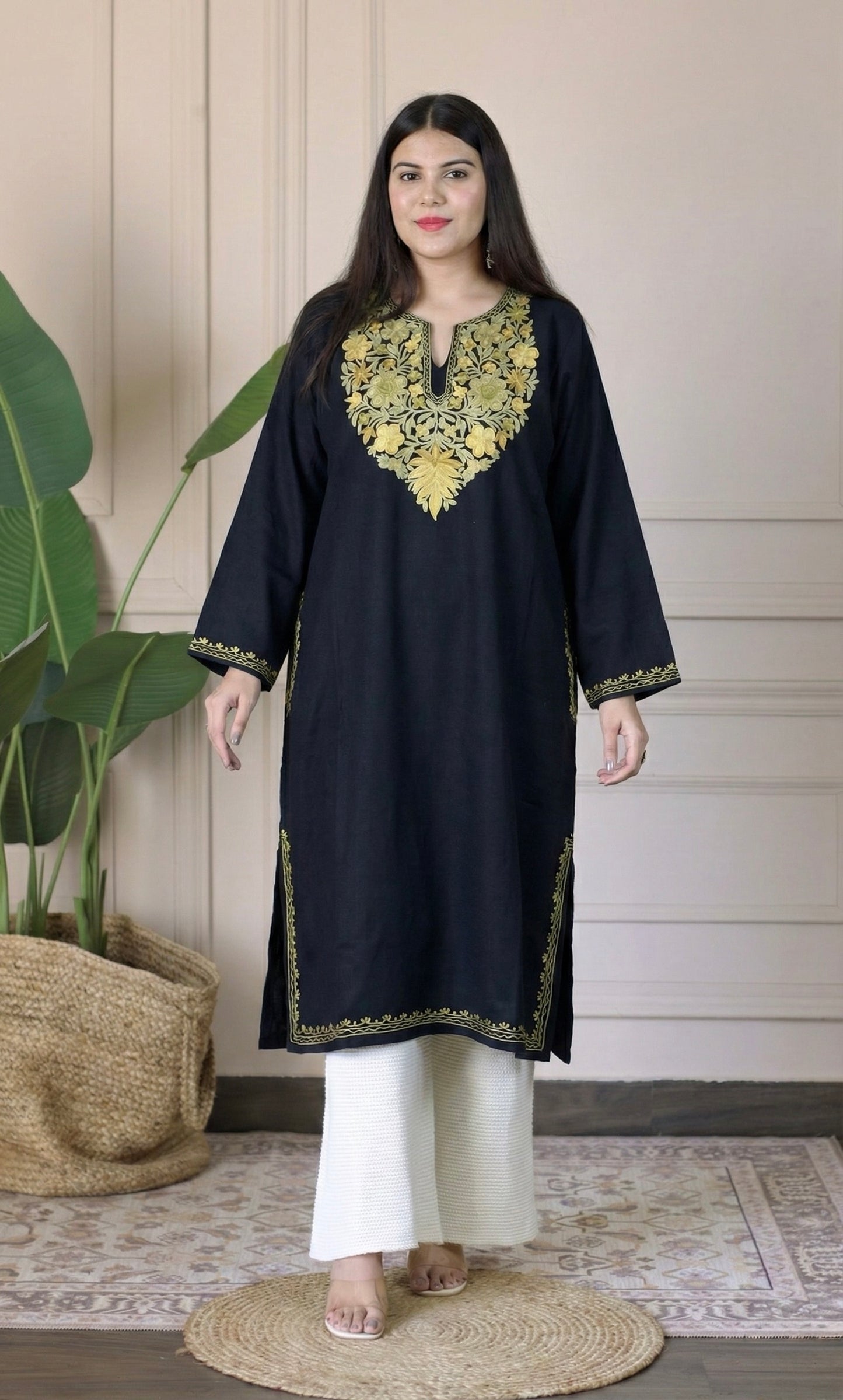 Black Sage Gold Aari Embroidered Fine Cashmilon Pheran