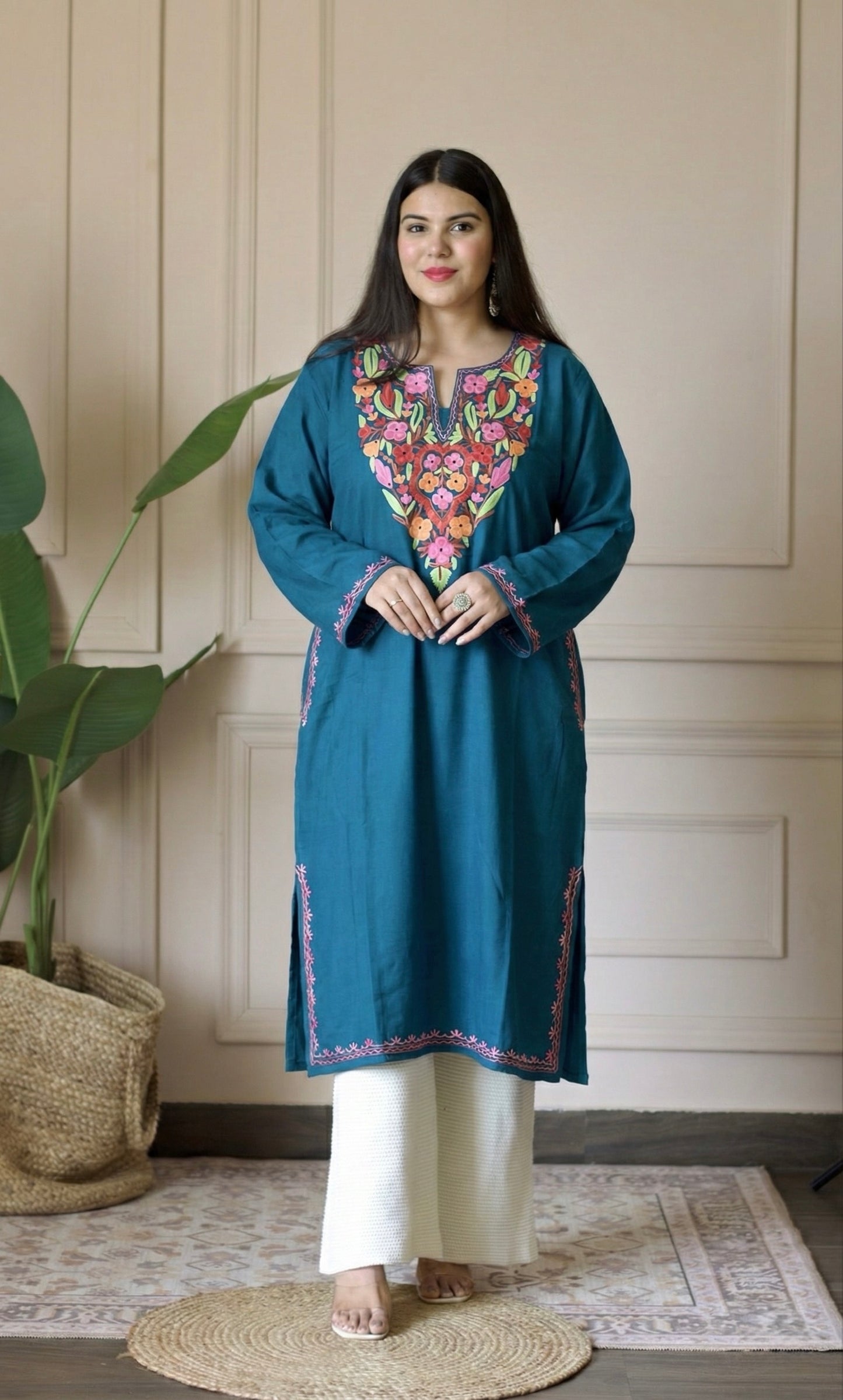 Sea Green Multi Aari Embroidered Fine Cashmilon Pheran