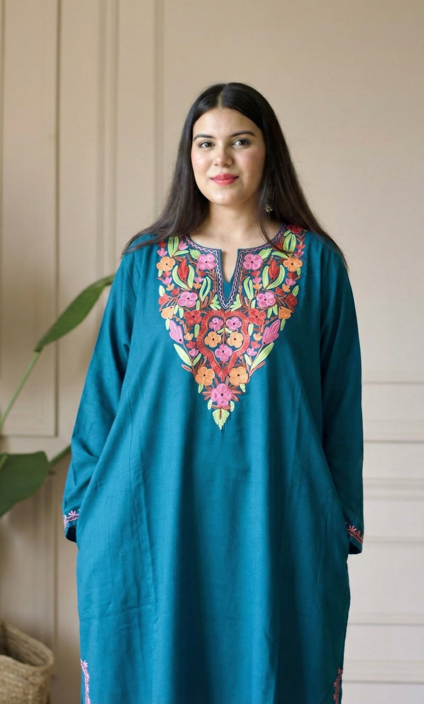 Sea Green Multi Aari Embroidered Fine Cashmilon Pheran
