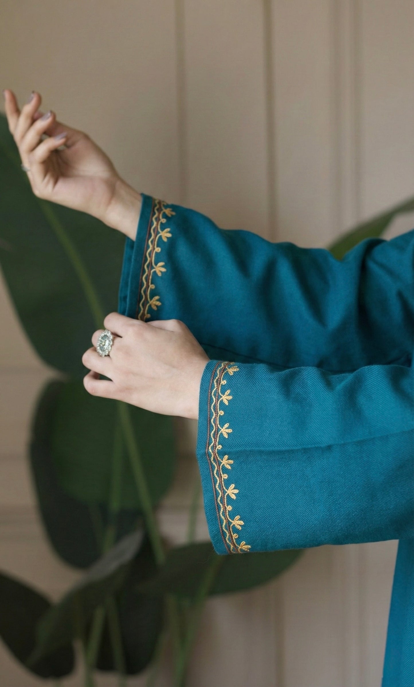 Aqua Saffron Bloom Aari Embroidered Fine Cashmilon Pheran