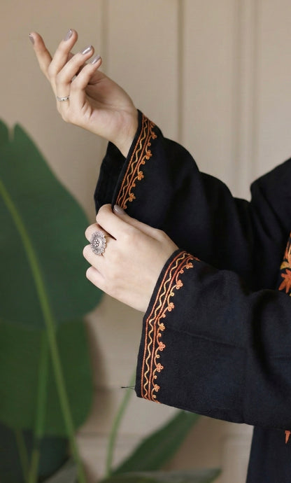 Ember Bloom Black Aari Embroidered Fine Cashmilon Pheran