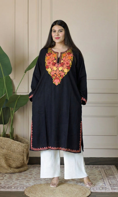 Ember Rose Black Aari Embroidered Fine Cashmilon Pheran