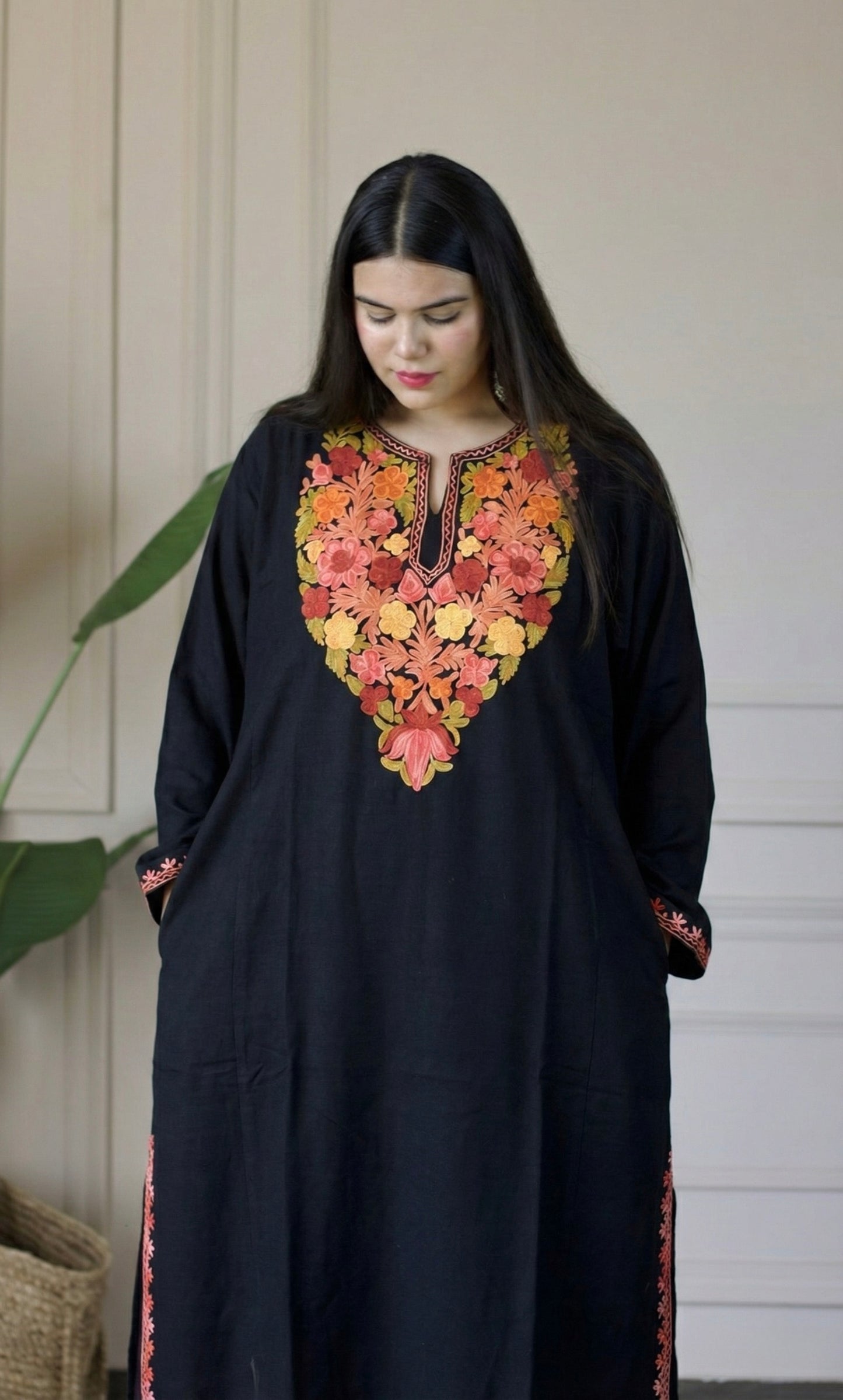 Ember Rose Black Aari Embroidered Fine Cashmilon Pheran