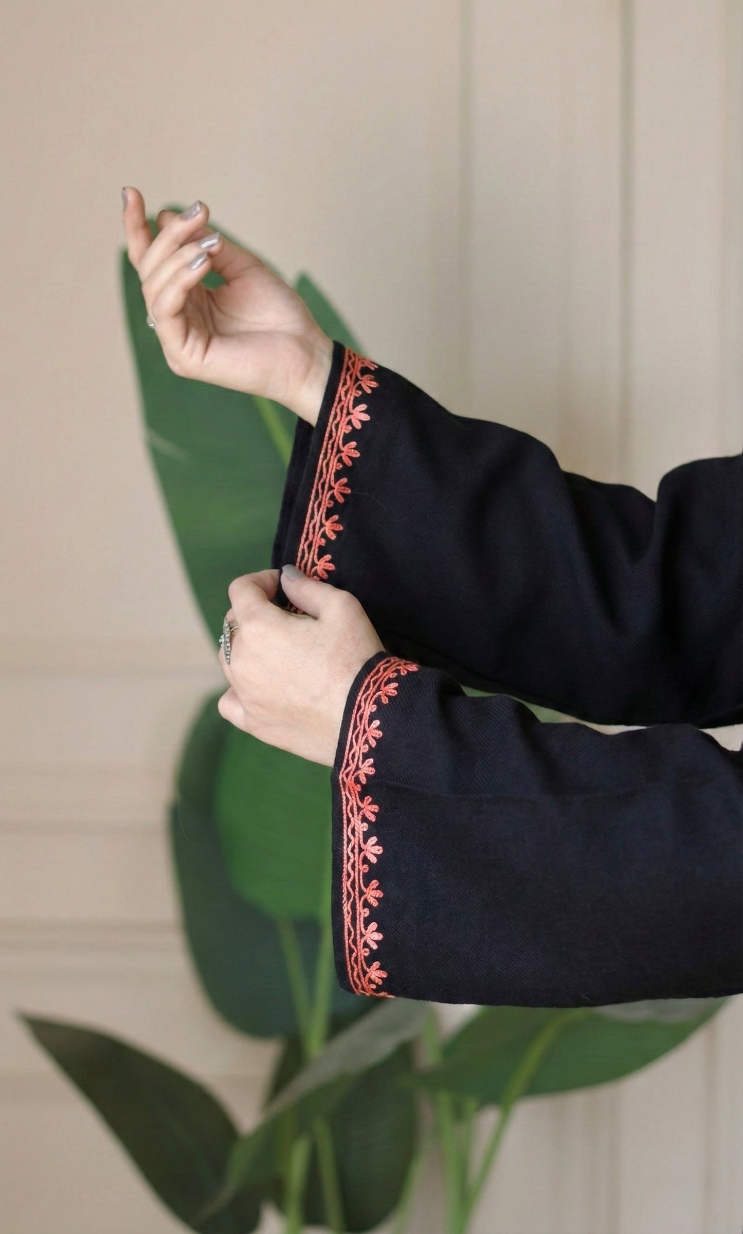 Ember Rose Black Aari Embroidered Fine Cashmilon Pheran