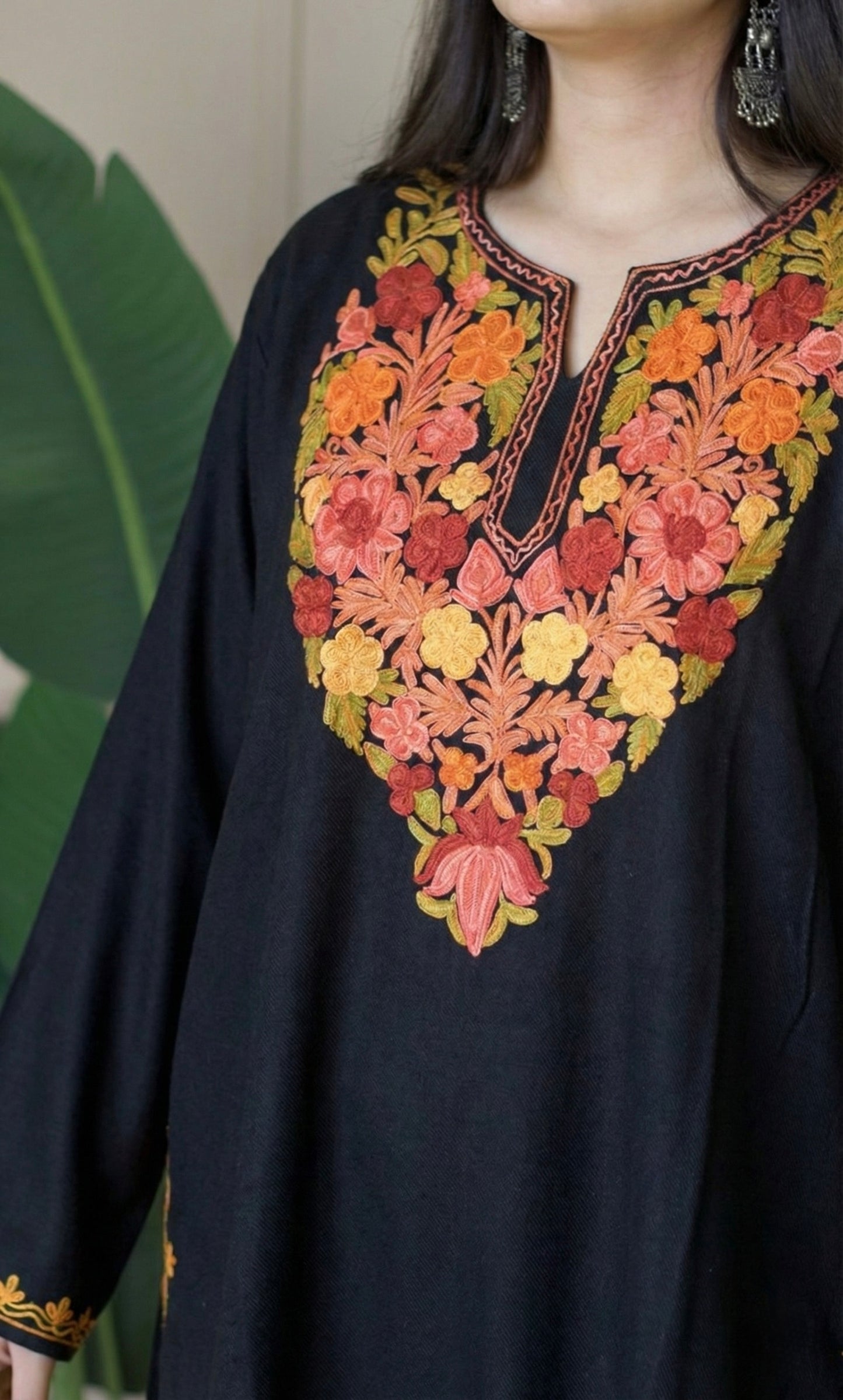 Ember Rose Black Aari Embroidered Fine Cashmilon Pheran