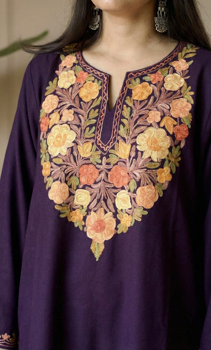 Wine Saffron Ember Aari Embroidered Fine Cashmilon Pheran