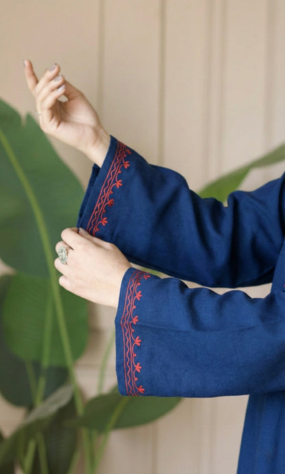 Blue Rose Bloom Aari Embroidered Fine Cashmilon Pheran