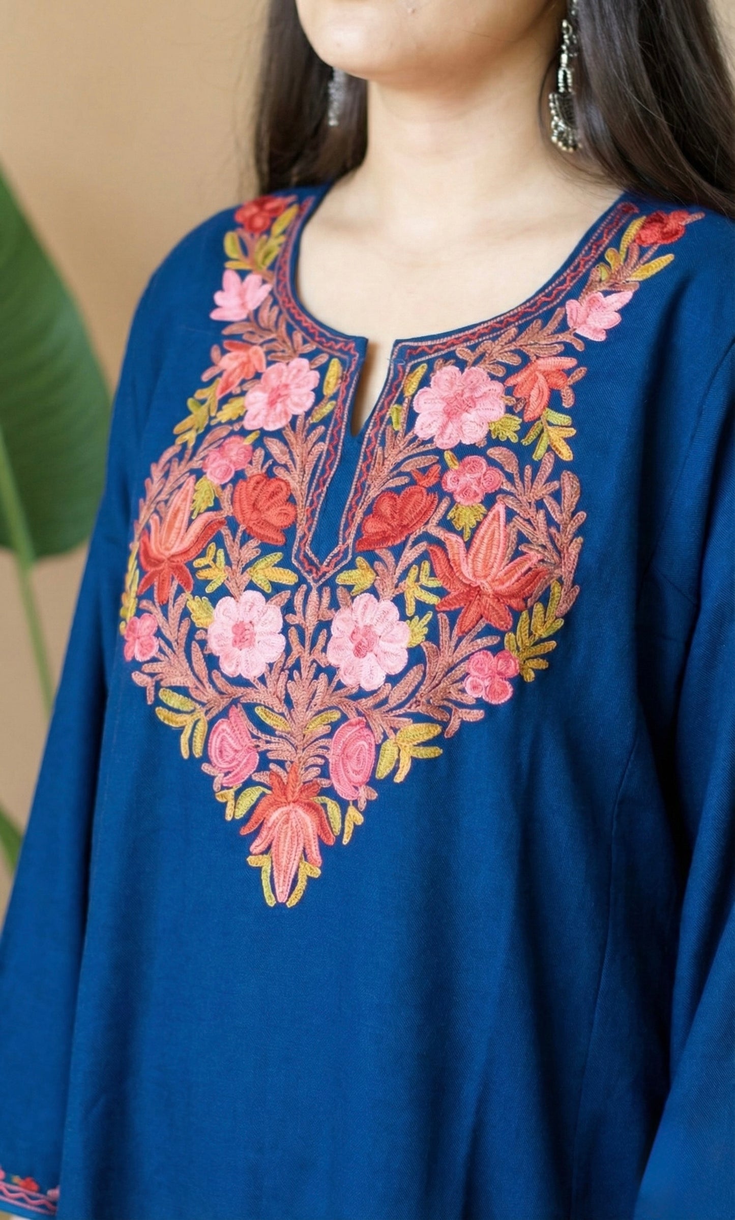 Blue Rose Bloom Aari Embroidered Fine Cashmilon Pheran