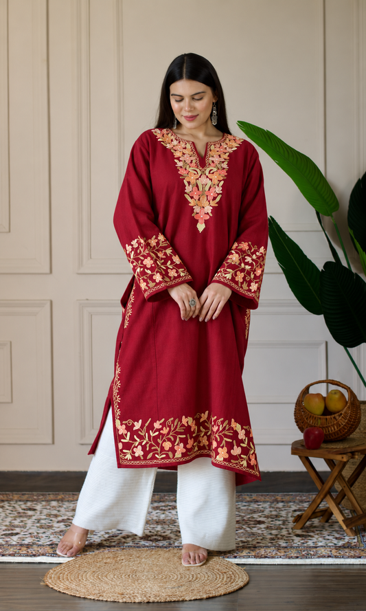 Maroon Rose Gold Aari Embroidered Fine Cashmilon Pheran