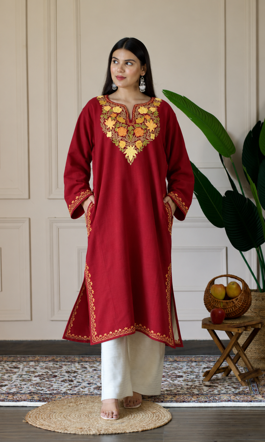 Red Saffron Bloom Aari Embroidered Fine Cashmilon Pheran
