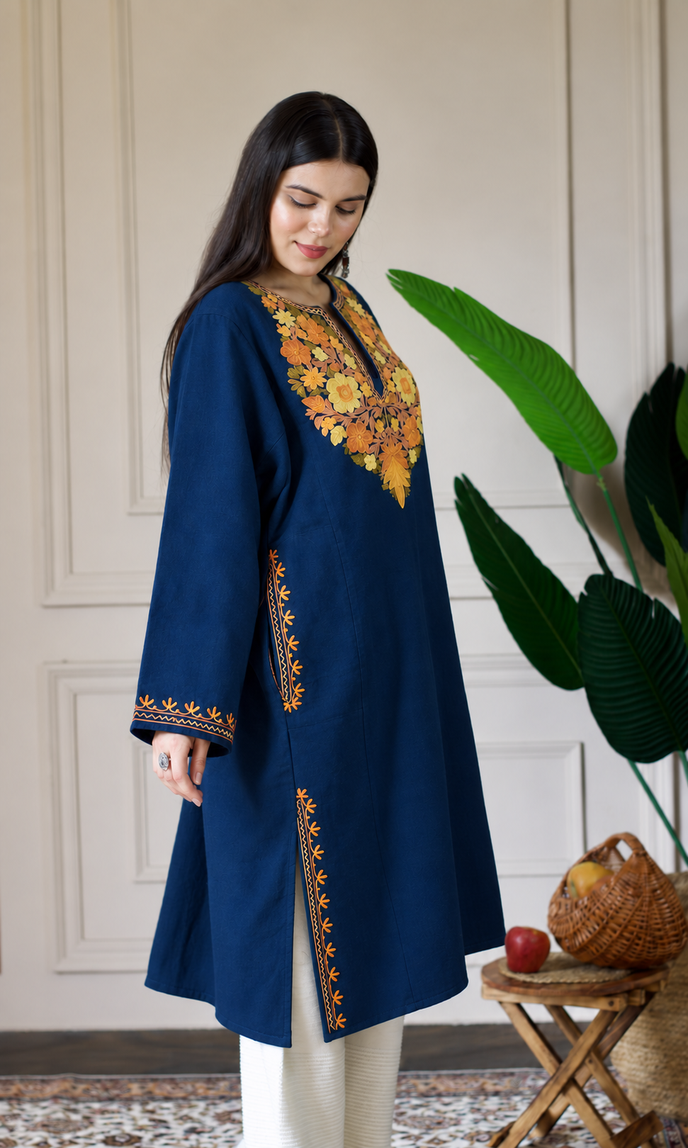 Sunfire Bloom Blue Aari Embroidered Fine Cashmilon Pheran
