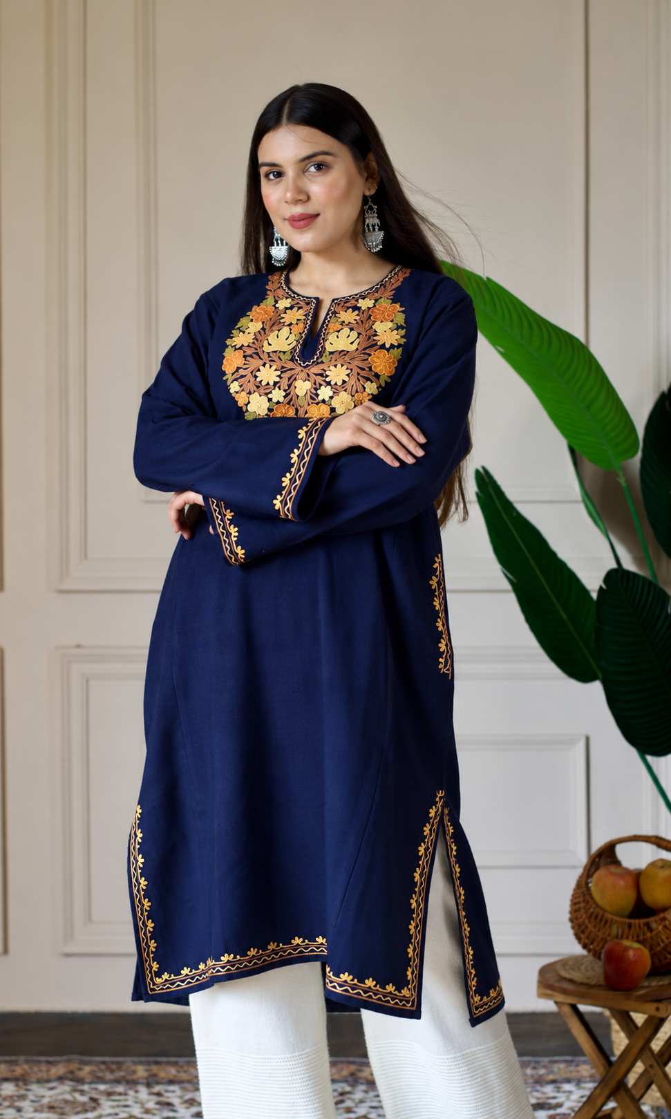 Saffron Glow Navy Blue Aari Embroidered Fine Cashmilon Pheran