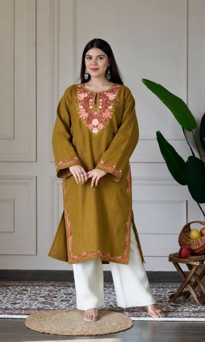 Deep Mustard Rose Ember Aari Embroidered Fine Cashmilon Pheran