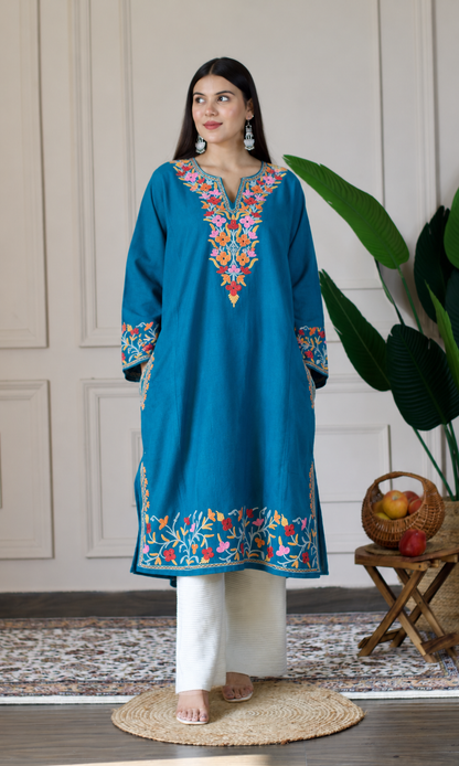 Deep Sea Ruby Ember Aari Embroidered Fine Cashmilon Pheran