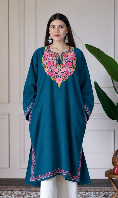 Deep Sea Green Rose Aari Embroidered Fine Cashmilon Pheran