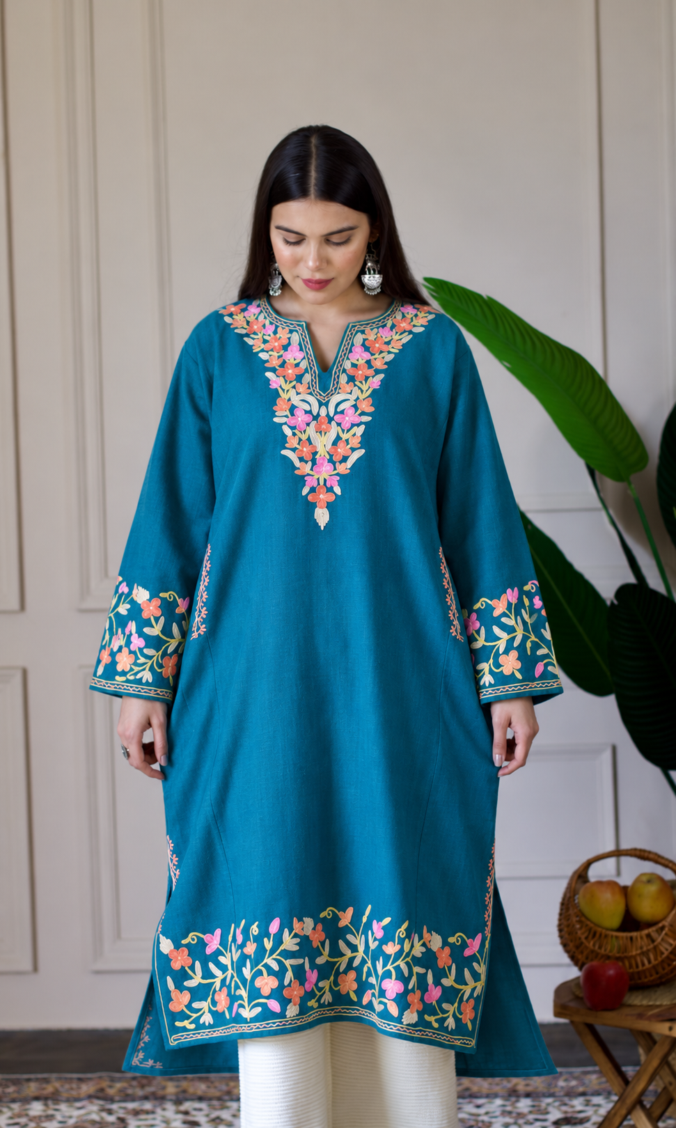 Deep Sea Blush Petals Aari Embroidered Fine Cashmilon Pheran