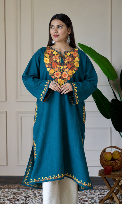 Deep Sea Green Saffron Bloom Aari Embroidered Fine Cashmilon Pheran
