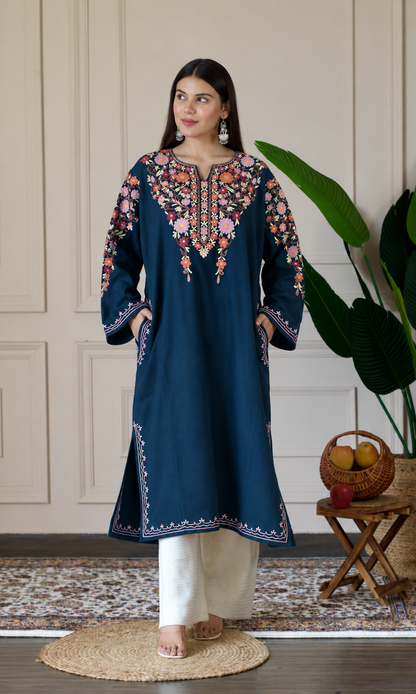 Blue Floral Aari Embroidered Fine Cashmilon Pheran