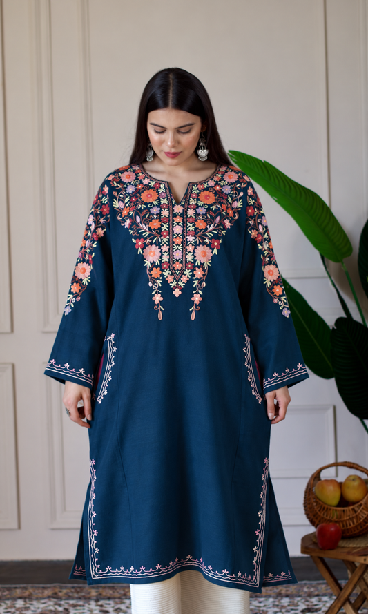 Blue Floral Aari Embroidered Fine Cashmilon Pheran